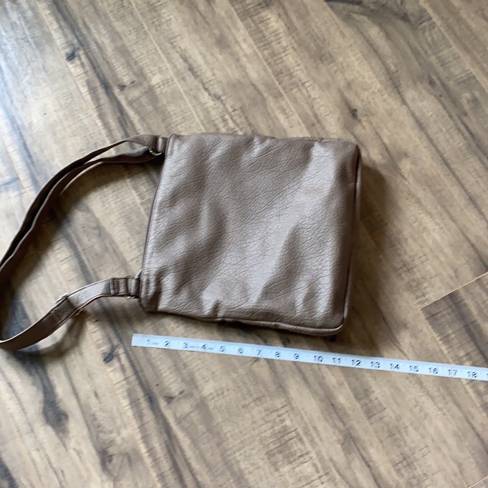 Bag - Picture 10 of 11